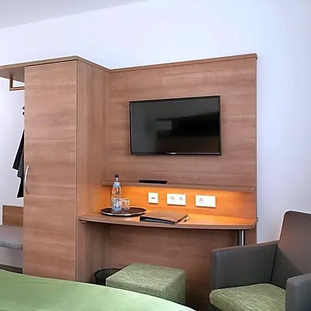 Otel Kern Garni Walddorf (Baden-Wurttemberg)